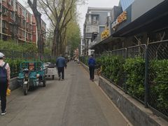 -东兴寒舍老北京炸酱面(三里河路店)
