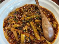 -川流不息·地道川菜·小龙虾(松东路店)