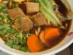 -康师傅私房牛肉面(申虹店)
