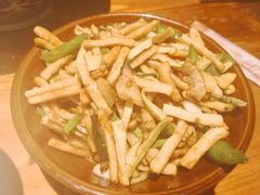 萝卜干炒肉-禧福徕盆盆香川菜馆