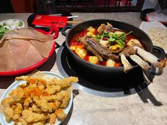 -沪小胖小龙虾(淮海中路旗舰店)