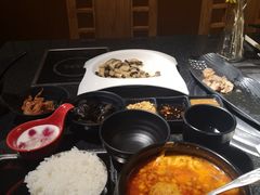 -汉城馆·烤肉火锅餐厅·韩国烤肉(河北云瑧世纪大饭店)
