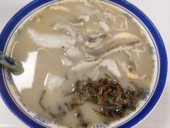 -明呈黄鱼面馆(斜土路店)