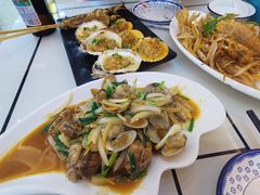 -覃记海鲜美食餐厅