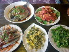 -民食香·腊排骨野生菌美食(木府店)