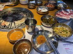 -老炉家木炭烤肉(长江国际店)