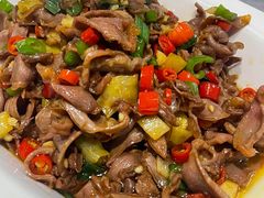 酸辣鸡胗-农家湘菜(安亭店)