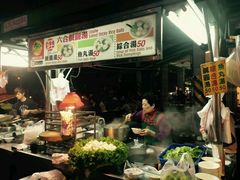 -六合夜市