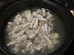 -东椰·海南椰子鸡火锅(朝阳门店)