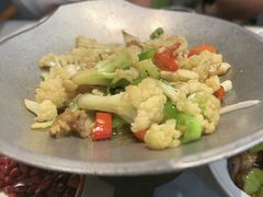 -苏湘小馆·不做预制菜(青年公社店)