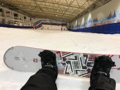 -乔波室内滑雪场