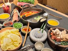 -三出山火锅(南京万象天地店)