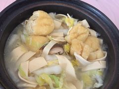 -阿隆煲店(秀仁苑店)
