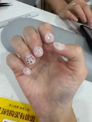-尤米一站式美甲美睫