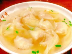 刀鱼馄饨-老半斋(福州路店)