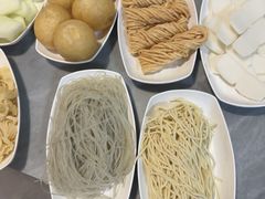 -光头药膳鸡(莱茵小镇店)