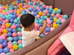 -水桶王国主题餐厅·聚会·生日派对·亲子活动·家庭套餐(亚龙湾希尔顿店)