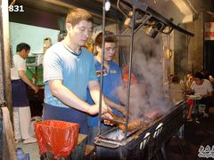 -光明巷里木烤肉