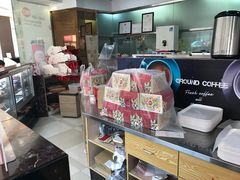 -85度C(生甜甜圈研究工坊·上海平凉店)