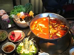 -湊湊火锅·茶憩(新中关购物中心店)