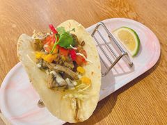 牛肉TACOS和鸡肉TACOS-AFS Cafe & Canteen(闽江二路店)