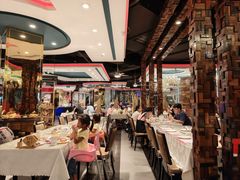 -四海一家自助餐(益田假日广场店)