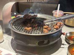 -草家酱蟹炭火烤肉店(珲春南路一店)