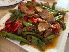 -月落乌啼餐馆