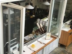 -花苑里咖啡(威远店)