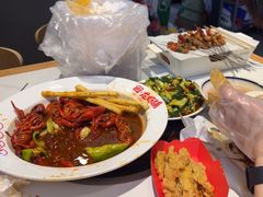 -回·龙虾铺·盆盆蟹·烧烤大排档(回龙观店)