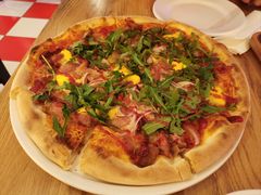 -城市大道红炉披萨烘焙坊