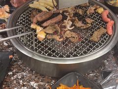 -啊美丽炭火烤肉(滑翔一店)