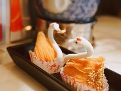 鲜果榴莲天鹅酥-陶陶居酒家(海岸城店)