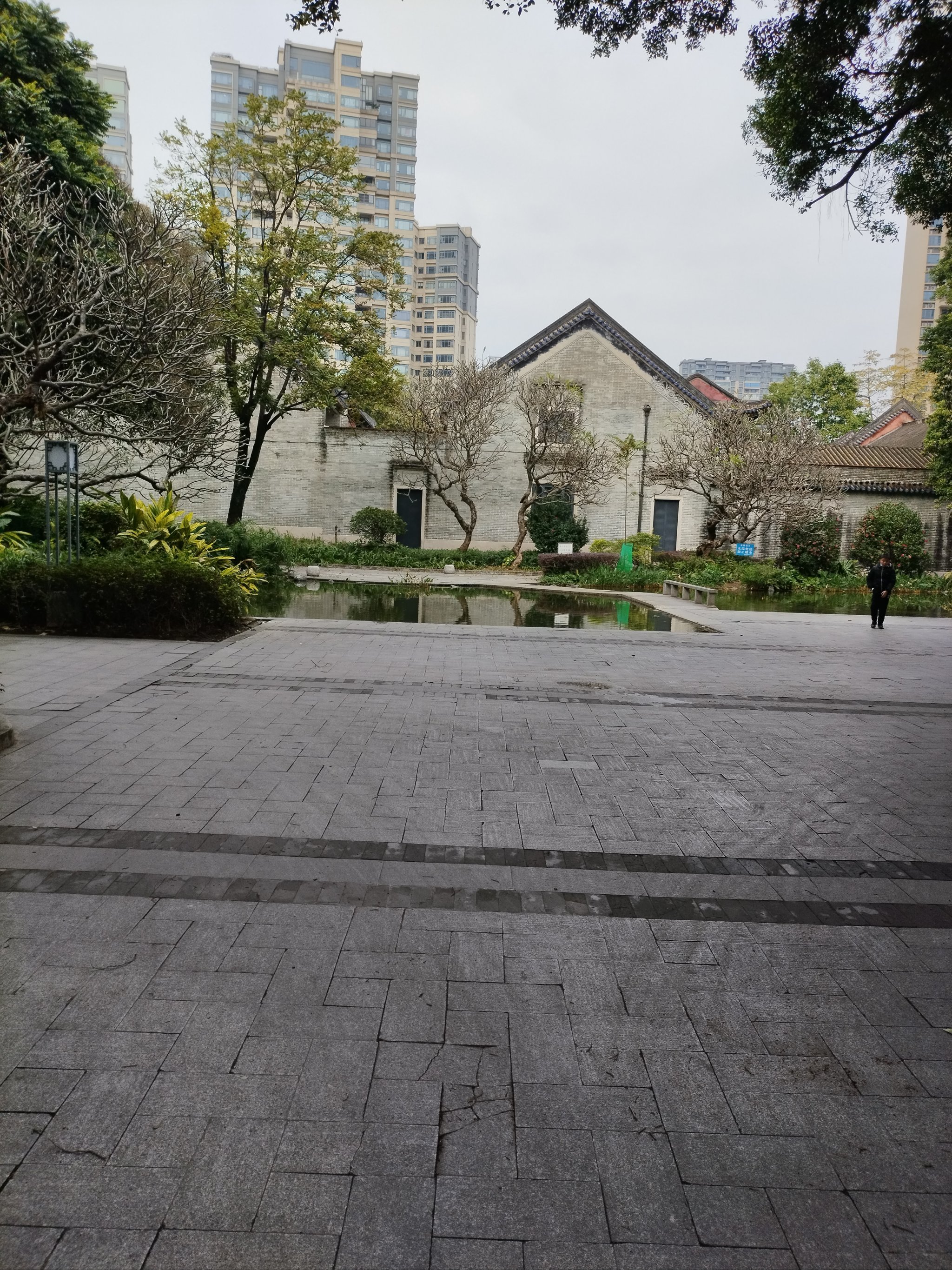 黄长华如意油 佛山兆祥公园