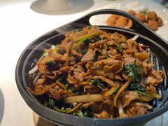 -贝勒爷·酥不腻烤鸭