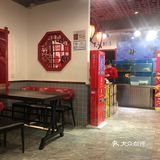 很大的一份，辣度也是有一些的。服务挺好的，小姐姐很热情