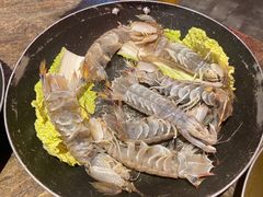 鲜活皮皮虾-日进一片海.生腌海鲜火锅.宵夜烧烤(三里屯总店)