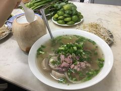 肉丸牛肉pho-Pho Hoa Pasteur