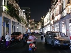 -海口骑楼小吃街