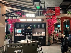 大堂-前海沿·青岛菜(李沧万达店)