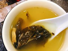 -景明轩•养生酸汤鱼火锅 云贵鲜菌 现舂野果酸汤(王寨小区店)