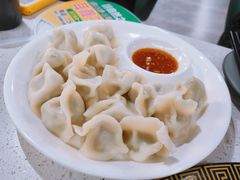 -巧克力渔家.小船海鲜胶东菜(三浴场店)