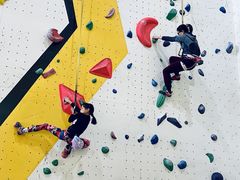 -问山MountQuest攀岩馆