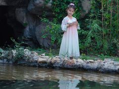 -盛世南宫影视城(北普陀影视城)