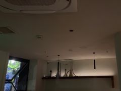 -Hideout Hookah Lounge·隐觅地
