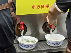 -穆得·老周家牛肉烧饼(普利街店)