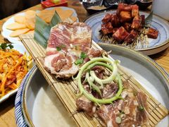 牛肉粒-金石青云炭火烤肉店(中房上东花墅店)