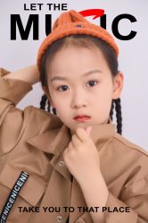 -童年时光专业儿童摄影(龙首店)