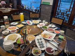 -小天鹅火锅·一线江景洪鼎旗舰店(洪崖洞店)