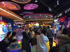 -爱玩嘉年华(龙湖杭州金沙天街店)